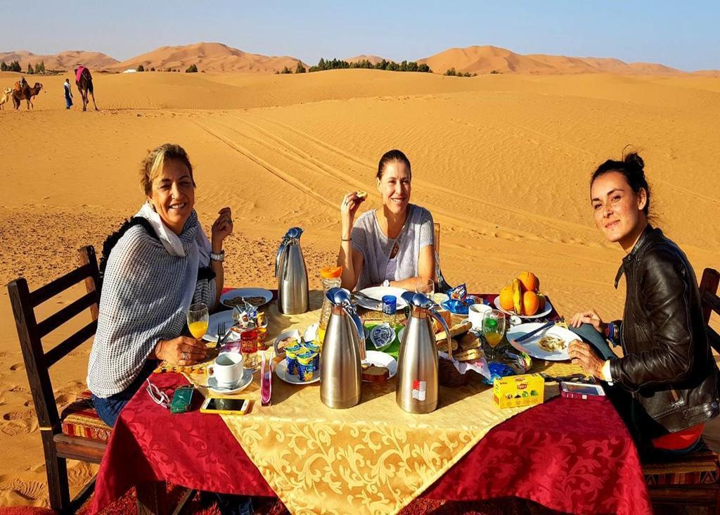 Merzouga Paradise Luxury Camp Dış mekan fotoğraf