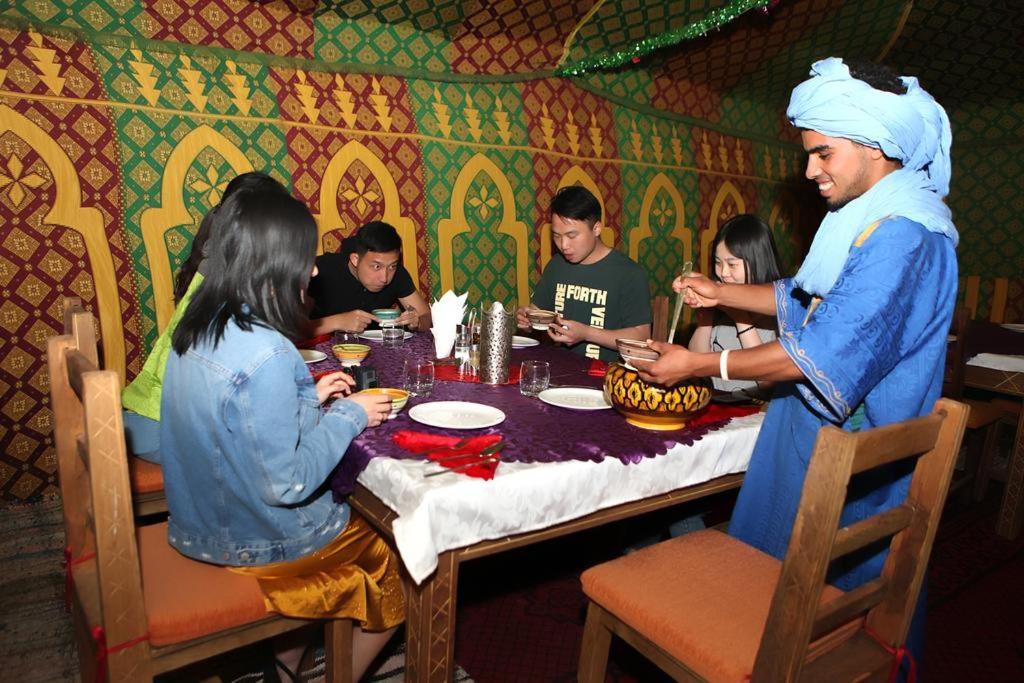 Merzouga Paradise Luxury Camp Dış mekan fotoğraf